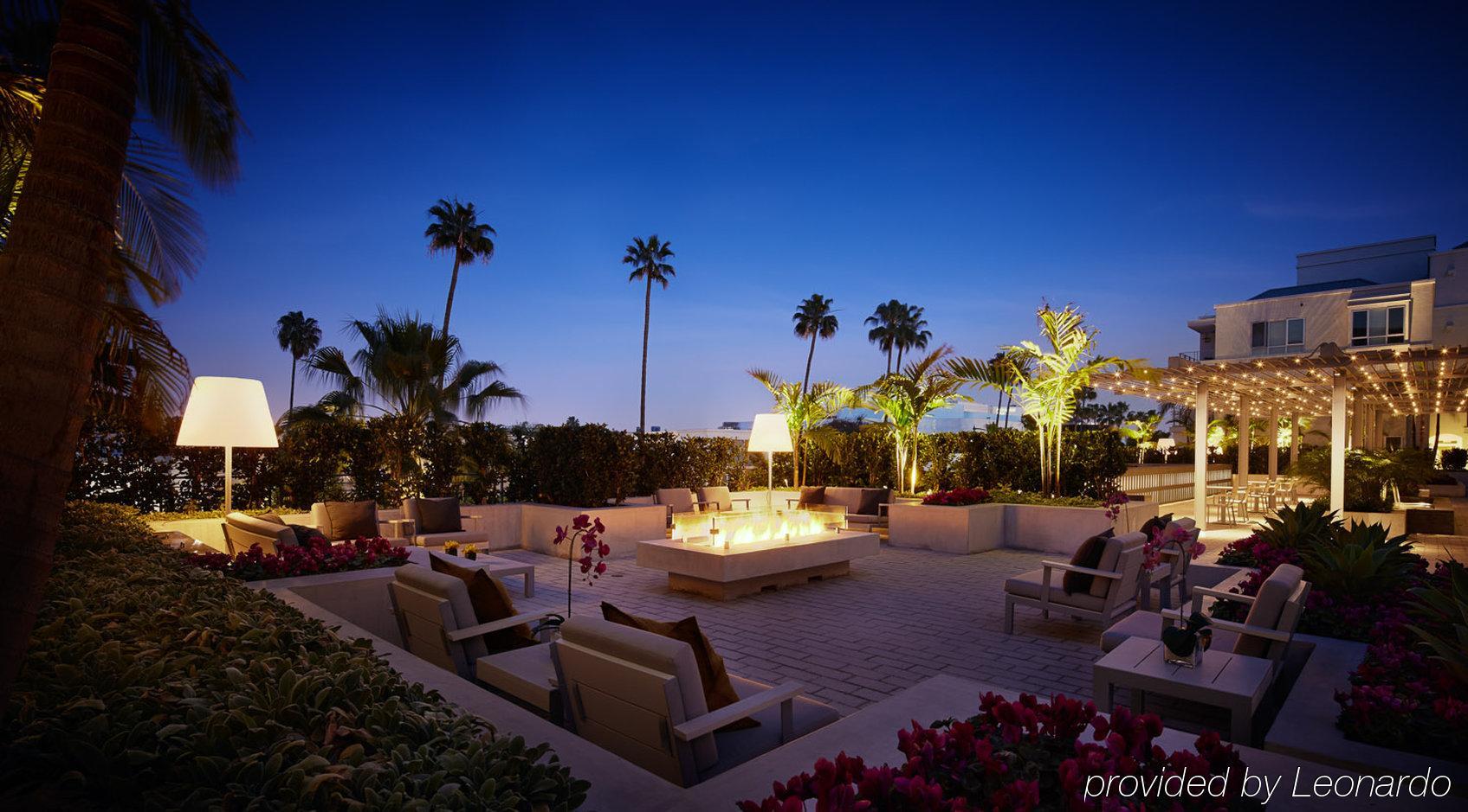 Aka Beverly Hills Los Angeles Exterior photo